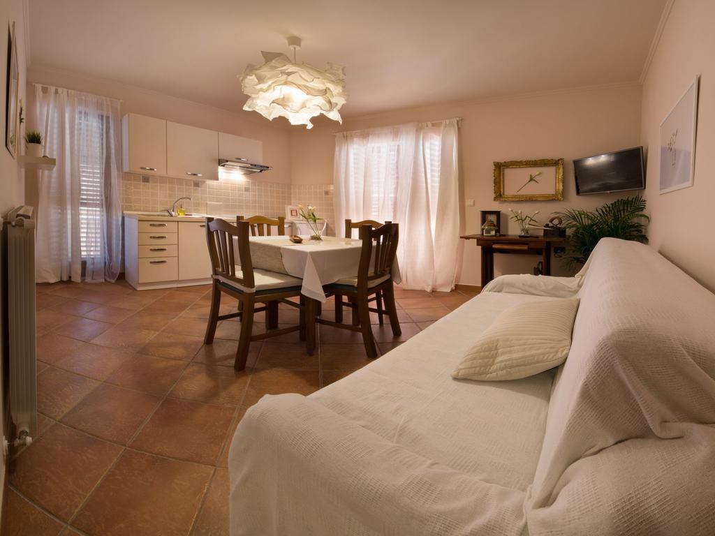 Apartment Duketis Ровинь Экстерьер фото