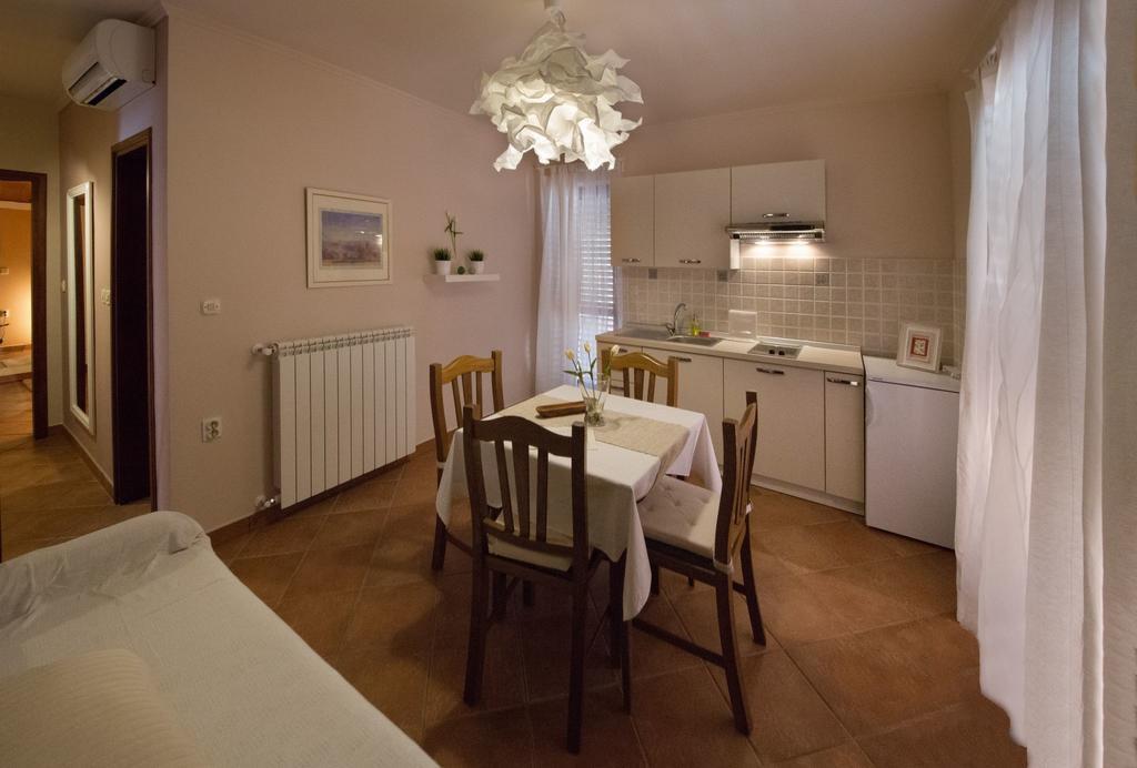 Apartment Duketis Ровинь Номер фото